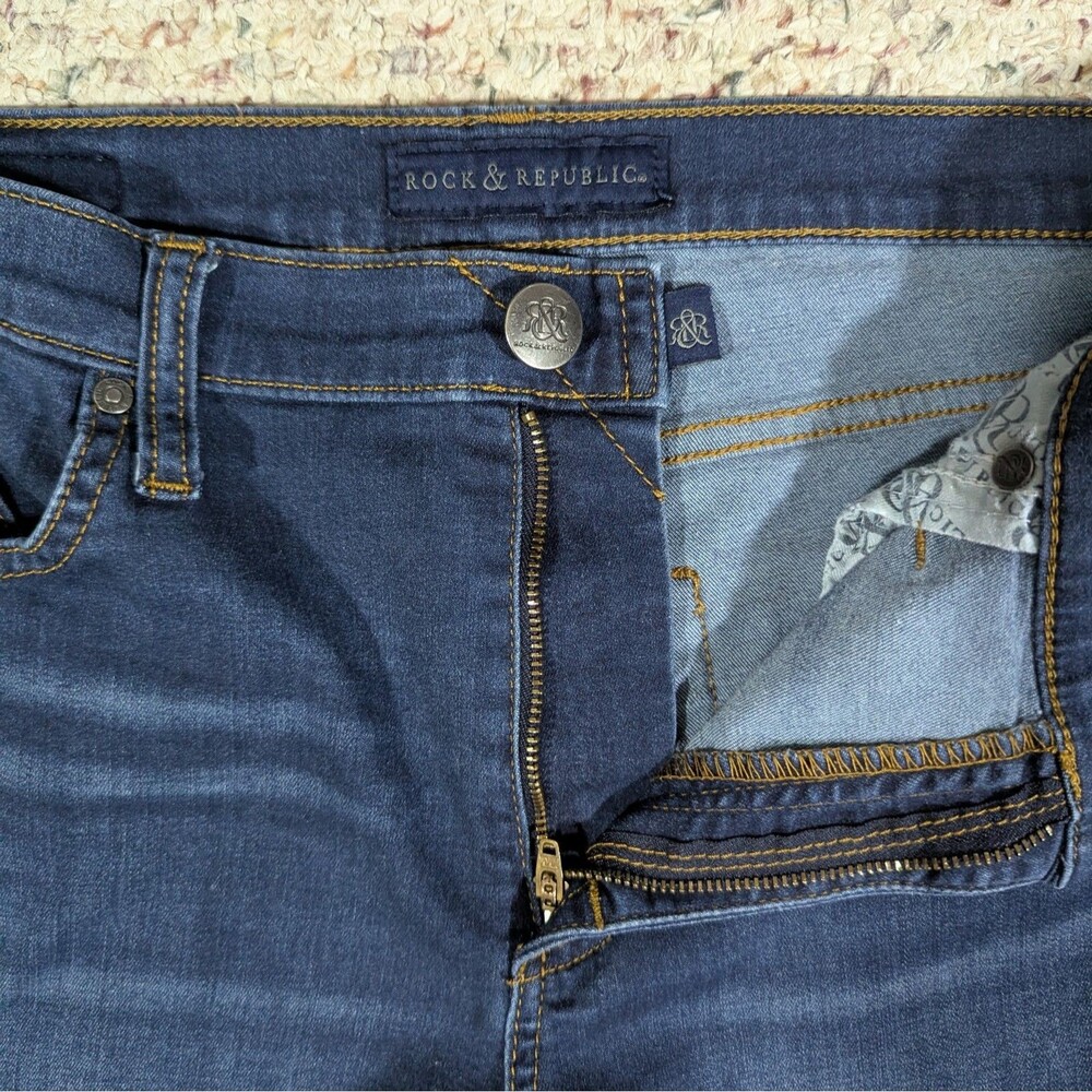 Rock & Republic Kasandra Blue Jeans Bootcut Womens 14 M Stretch Embossed Pockets - Picture 5 of 10